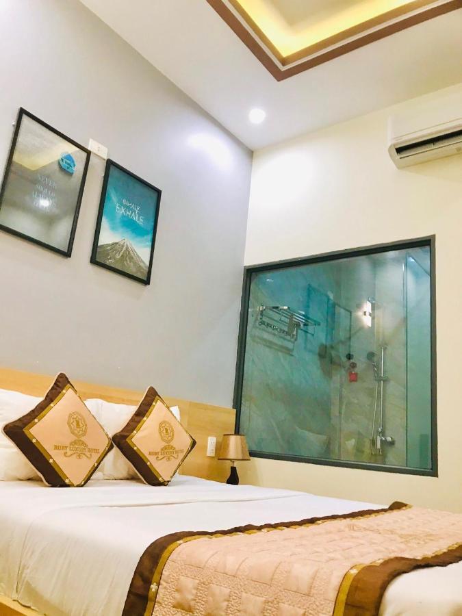 Ruby Luxury Hotel Куинён Экстерьер фото