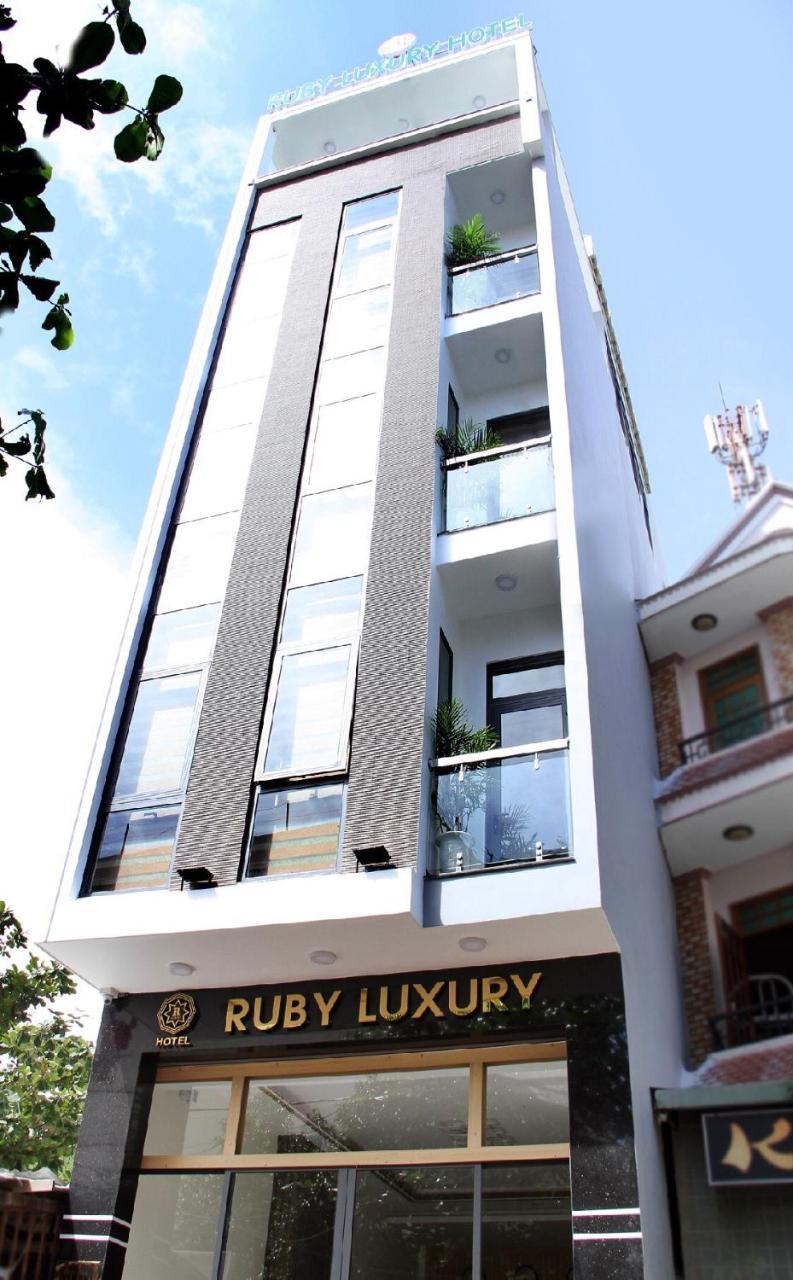 Ruby Luxury Hotel Куинён Экстерьер фото