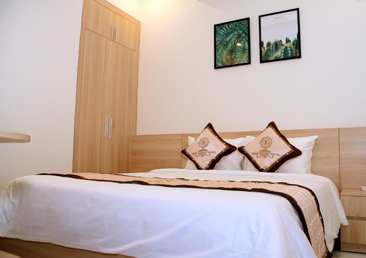 Ruby Luxury Hotel Куинён Экстерьер фото