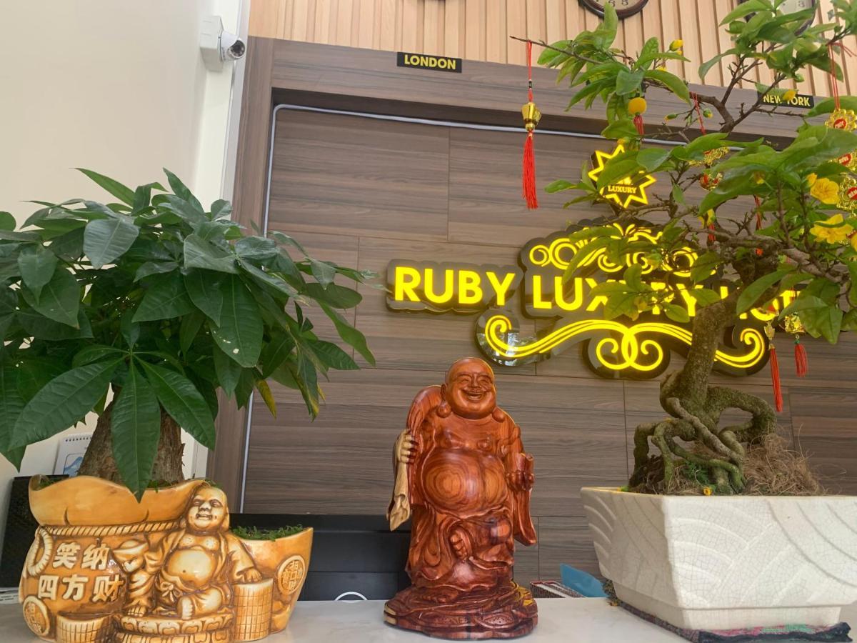 Ruby Luxury Hotel Куинён Экстерьер фото